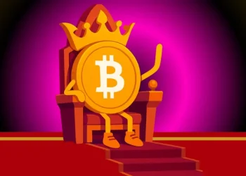 Bitcoin Dominance Spikes as Altcoin Season Index Crashes – Is a Sell-off Coming?