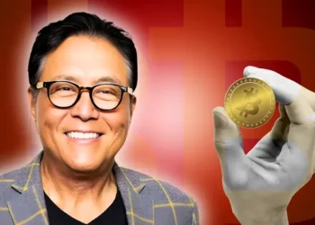Robert Kiyosaki Says Bitcoin ETFs for “Losers,” Applauds Trump’s Crypto Order